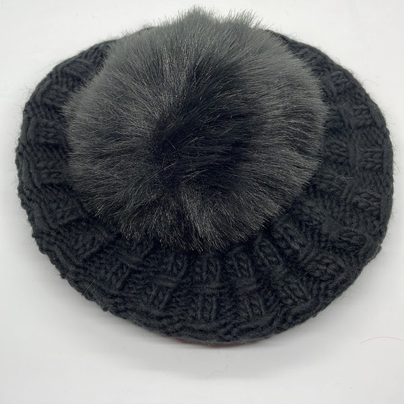 Kyi Kyi Pom knit beret/beanie - Picture 3 of 16